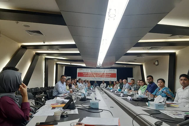 দেশের স্বাস্থ্য অর্থনীতি আফ্রিকার যুদ্ধবিধ্বস্ত দেশগুলোর মতো