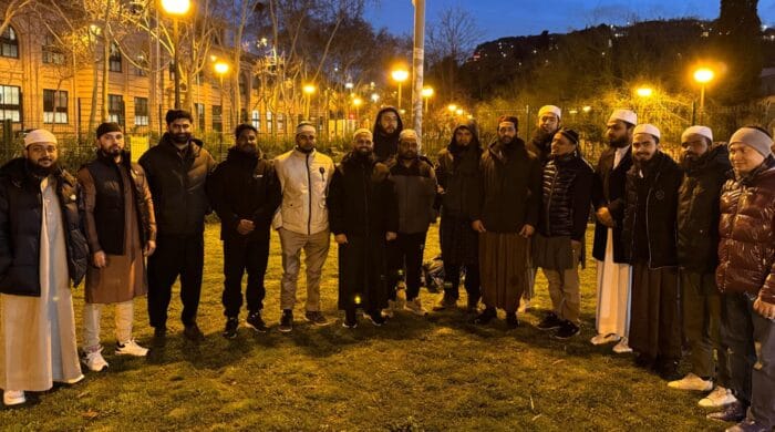 স্পেন বার্সেলোনায় নতুন উলামায়ে কেরামদের সম্মানে ইফতার ও দোয়া মাহফিল অনুষ্ঠিত 