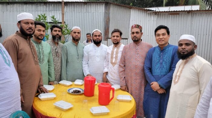 রূপগঞ্জ বিল্ডার্স মার্কেটের উদ্যোগে ইফতার ও দোয়া মাহফিল অনুষ্ঠিত