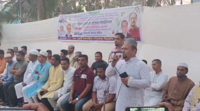 চন্দনাইশে বিএনপি ও অঙ্গসংগঠনের উদ্যোগে ইফতার ও দোয়া মাহফিল